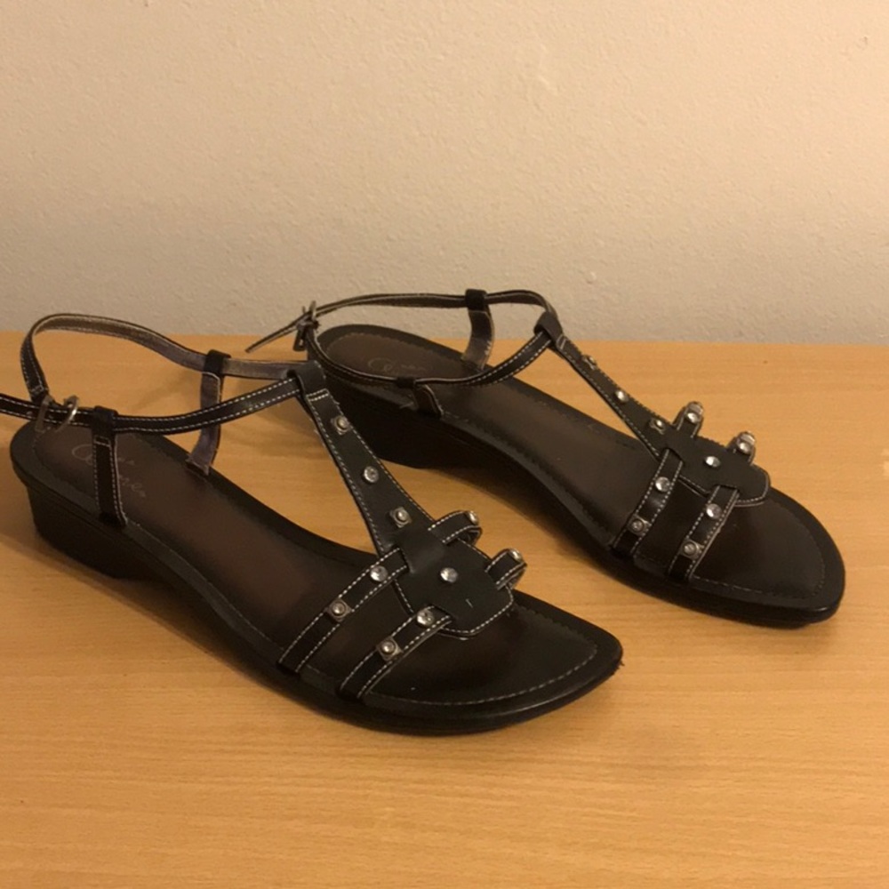 Women’s Sandals